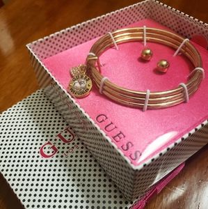 GUESS - Set of Bracelets 🎁